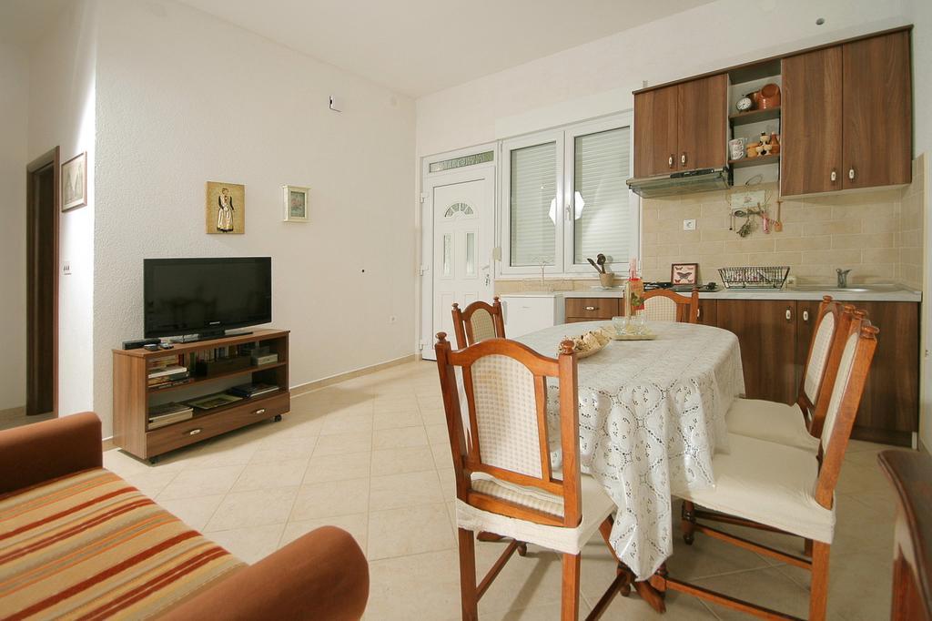 Apartments Parcela Seget Vranjica Δωμάτιο φωτογραφία