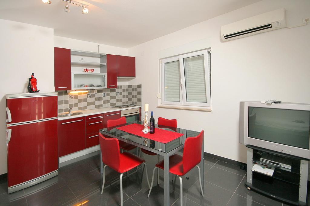 Apartments Parcela Seget Vranjica Δωμάτιο φωτογραφία